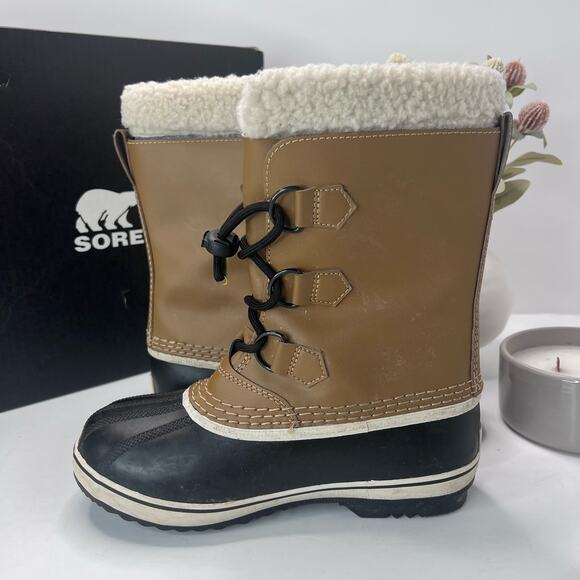 Sorel Yoot Pac TP Waterproof Boot Nylon Sherpa Black NY1963-013 Youth 5 Tried On - Picture 5 of 9